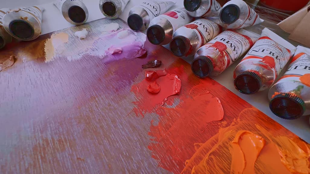 Cadmium Red Deep, Cadmium Red Medium, and a few Cadmium Oranges are among the Gamblin Cadmiums. Also shown are the Titanium Whites and a couple of magentas.