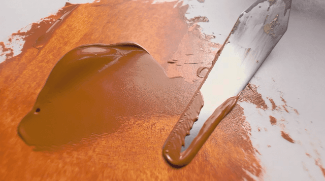 Raw Sienna Paints 4