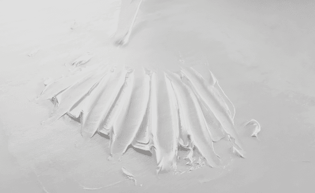 Michael Harding Titanium White No. 2 in Linseed Oil 3