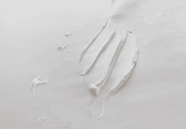 Michael Harding Titanium White in Safflower Oil 1