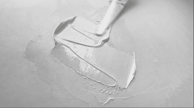 Michael Harding Titanium White in Safflower Oil 5